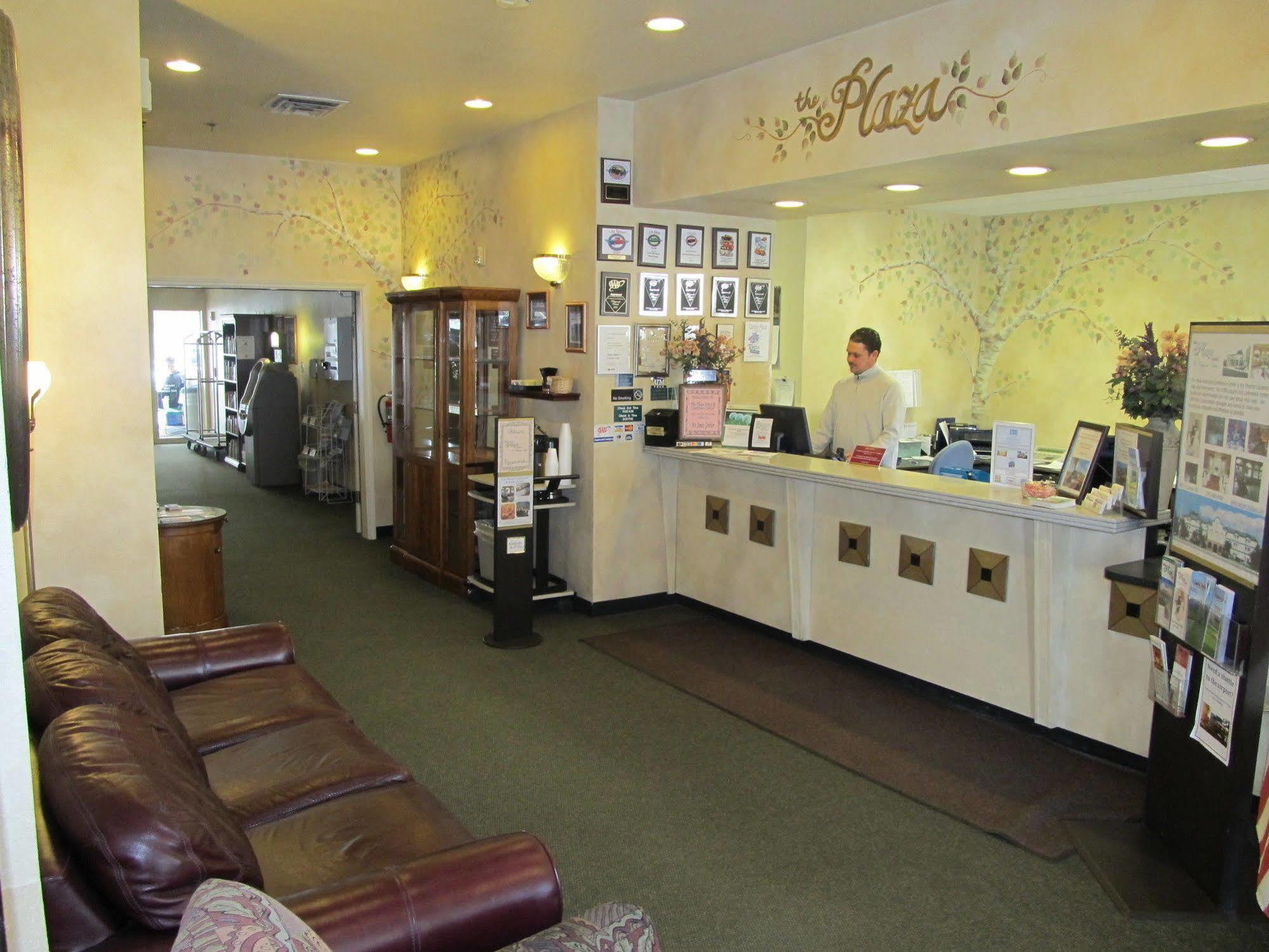 Carson City Plaza Hotel Екстериор снимка